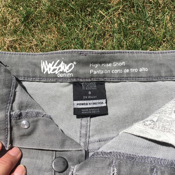 Mossimo gray jean shorts - Picture 3 of 3